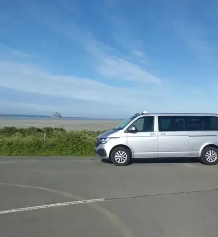taxi minibus Fougères-1