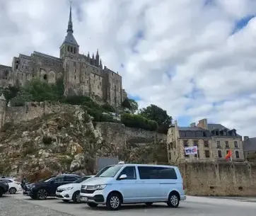 taxi minibus Laval-5
