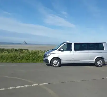 taxi mont saint michel Fougères-1